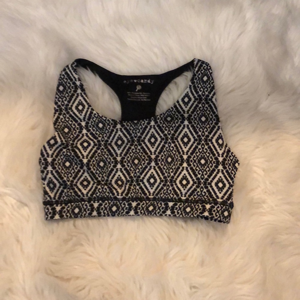 Sports bra